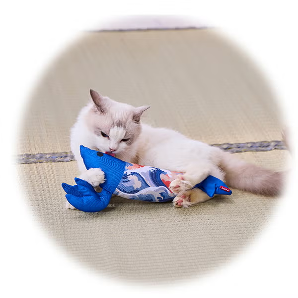 Petio 猫小町系列 踢踢蝦貓咪抱枕(荒波款)