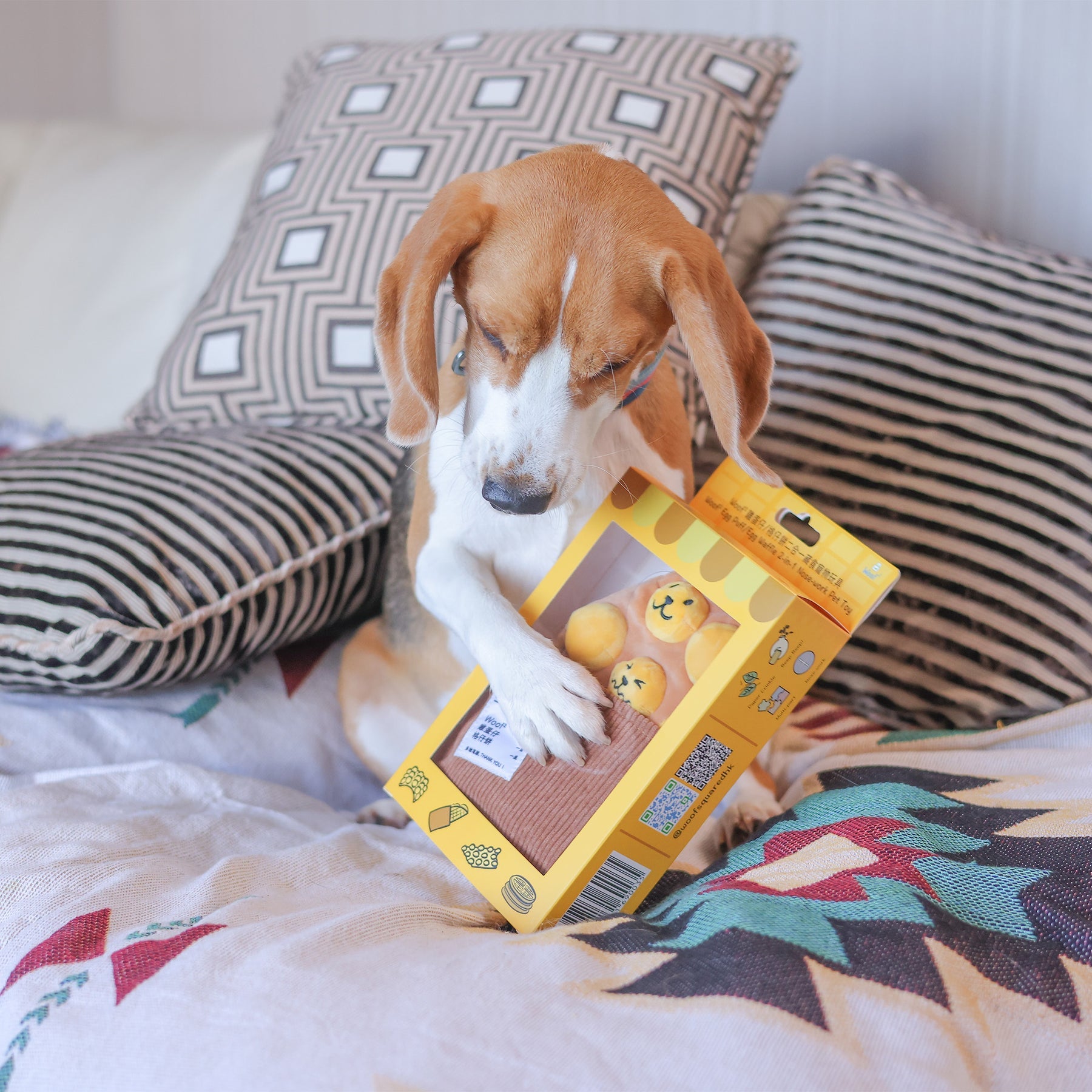 Woof_雞蛋仔/格仔餅二合一藏食寵物毛絨玩具